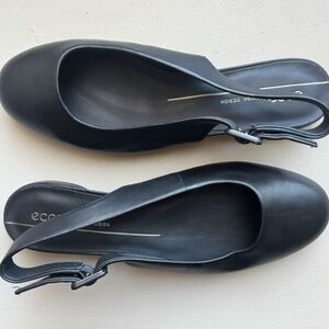 NEW Ecco Women’s Slingback Ballet Flat